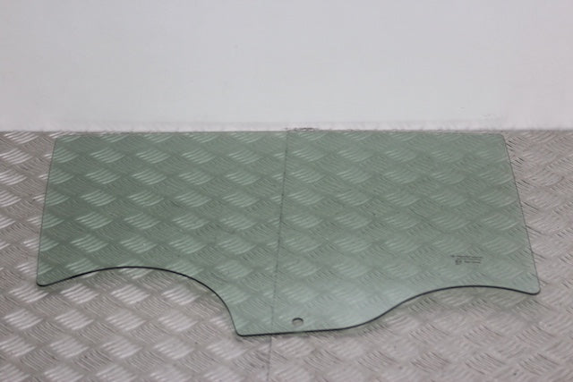 Dacia Sandero Door Window Glass Rear Passengers Side