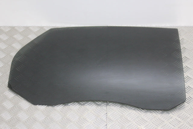 Ford Focus Door Window Glass Rear Drivers Side 