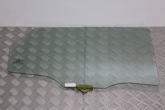 Hyundai i30 Door Window Glass Rear Drivers Side 