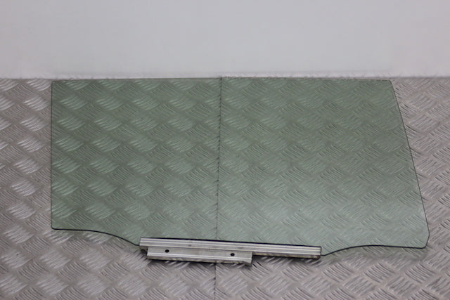 Toyota Rav4 Door Window Glass Rear Drivers Side 