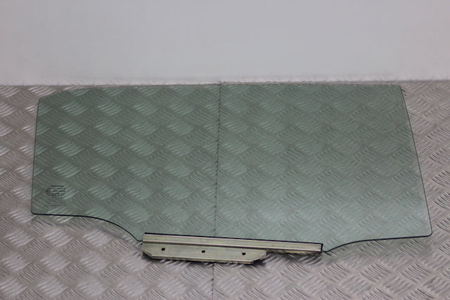 Toyota Auris Door Window Glass Rear Drivers Side 