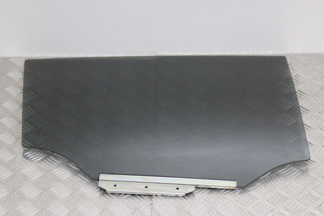 Toyota Avensis Door Window Glass Rear Drivers Side 