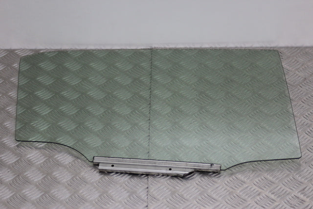 Toyota Auris Door Window Glass Rear Drivers Side 