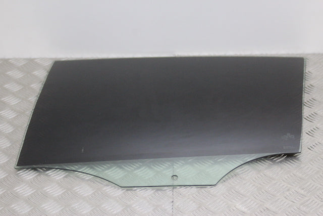 Volkswagen Golf Door Window Glass Rear Passengers Side 
