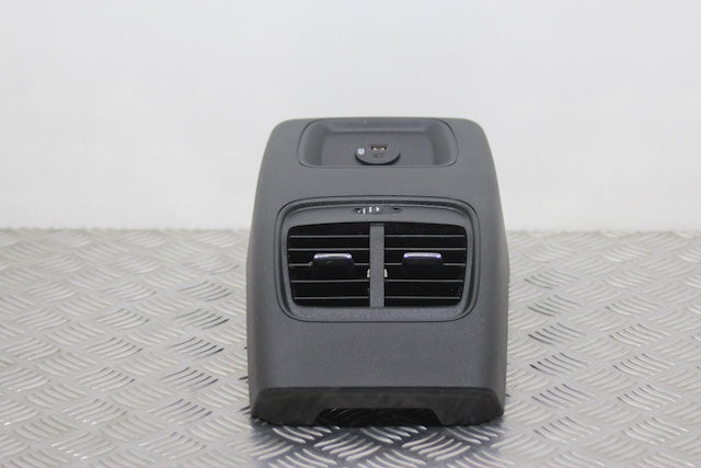 Airvent Center Rear