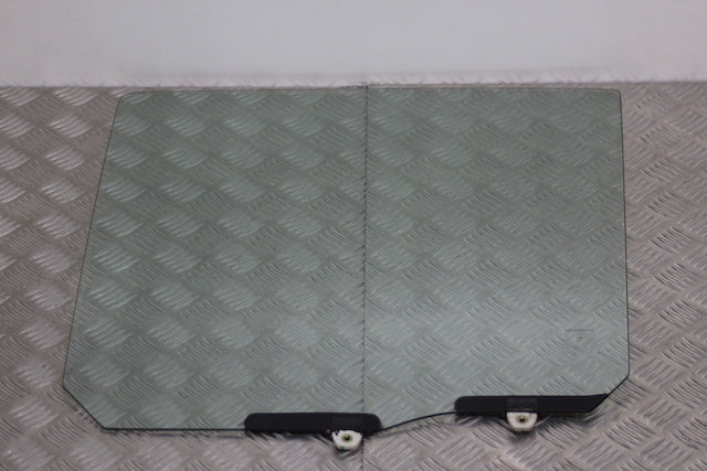 Honda CRV Door Window Glass Rear Passengers Side 