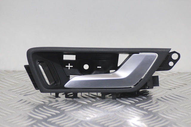 Door Handle Inner Front Drivers