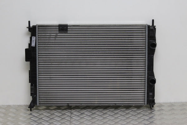 Nissan Qashqai Cooling Radiator (2011) - 1