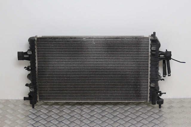 Opel Astra Cooling Radiator 