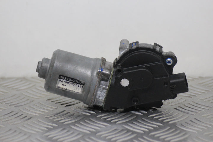 Hyundai i20 Wiper Motor Front (2017)