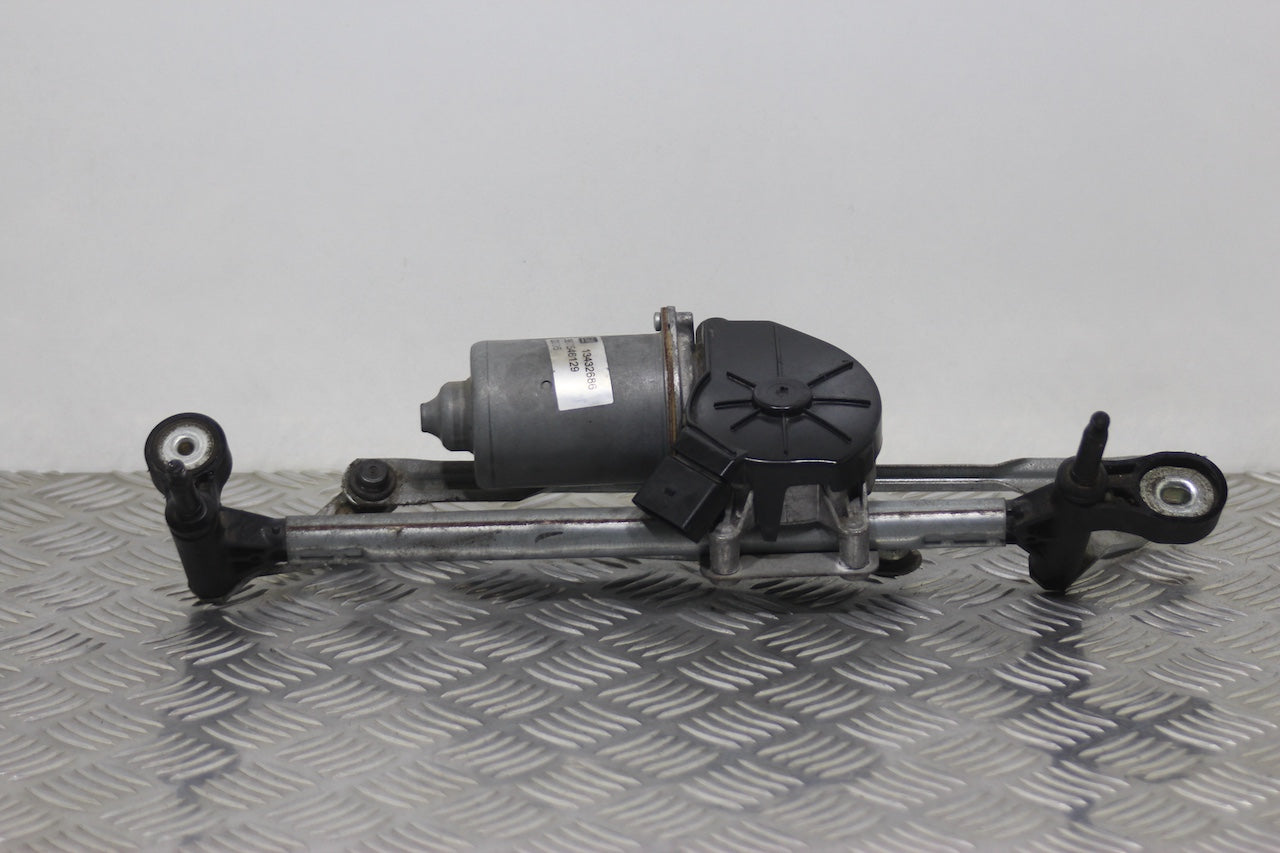Opel Corsa Wiper Motor Front (2015)