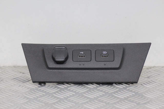 Auxiliary Port