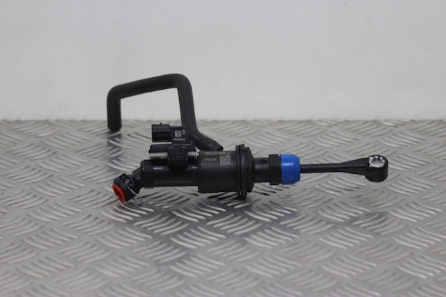 Dacia Duster Clutch Master Cylinder 2023–2025