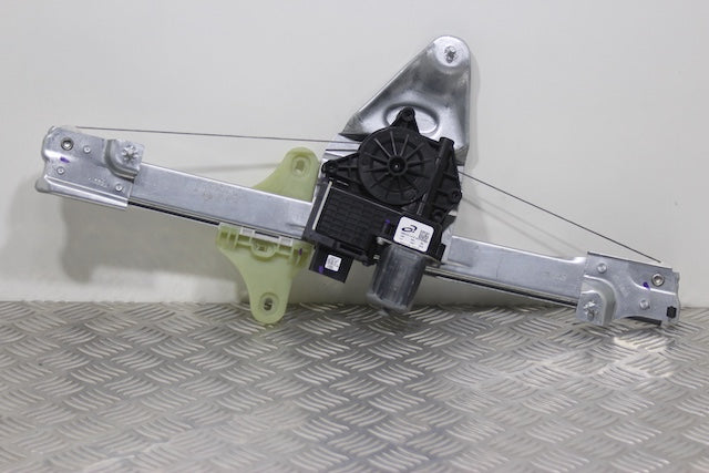 Dacia Duster Window Regulator Front Drivers Side 2023–2025