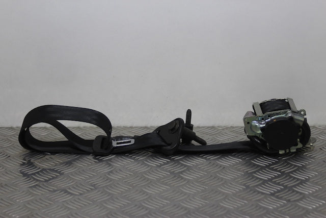 Dacia Duster Seat Belt Front Drivers Side 2023–2025