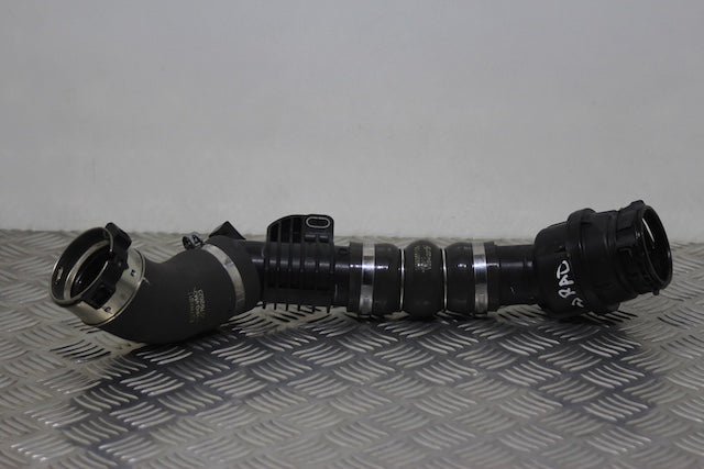 Dacia Duster Air Feed Pipe from Turbo to Intercooler 2023–2025