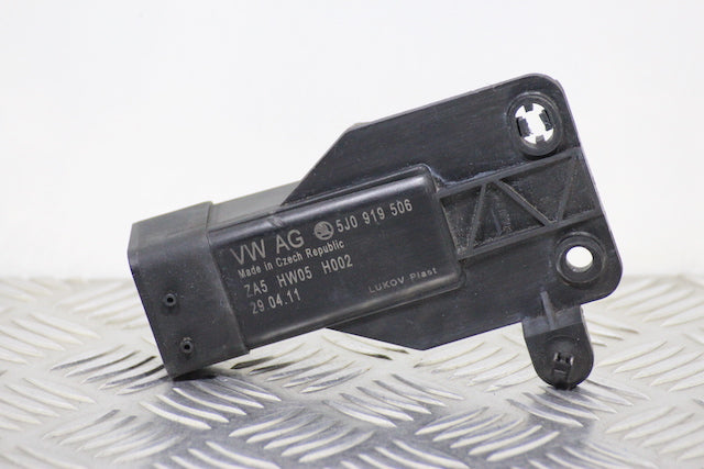 Skoda Fabia Radiator Fan and Motor Control Unit (2011)