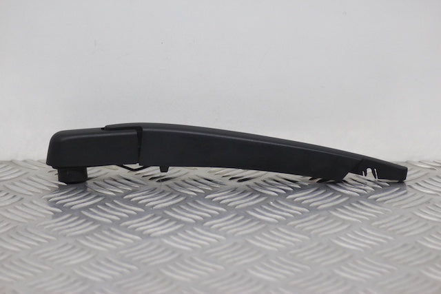 Dacia Duster Wiper Arm Rear 2023–2025