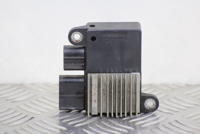 Toyota Avensis Radiator Fan and Motor Control Unit 