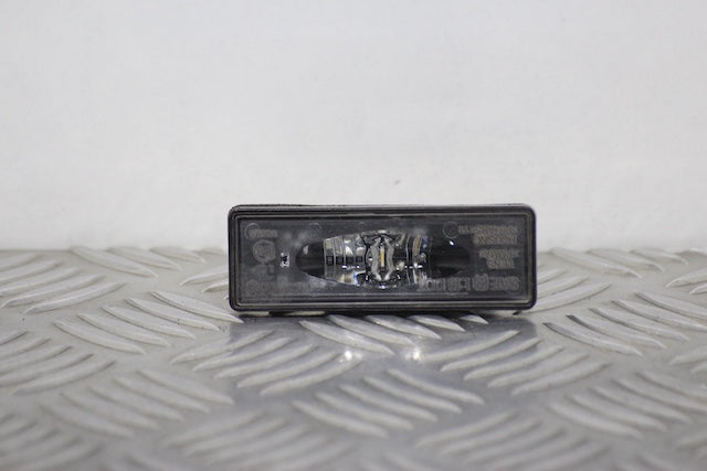 Dacia Duster Number Plate Light Passengers Side 2023–2025