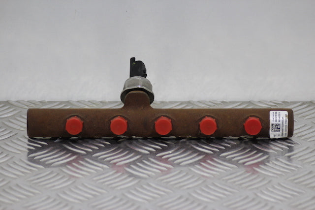 Nissan Note Fuel Injector Rail Diesel 