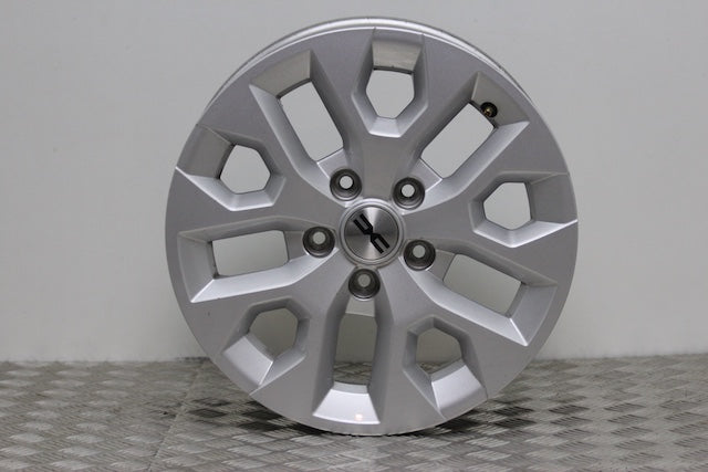 Dacia Duster Wheel Rear Passengers Side 2023–2025