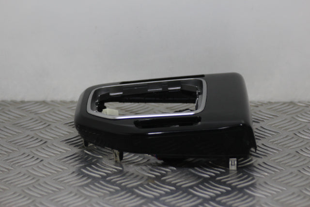 Kia Sportage Gear Stick Surround 2021–2026