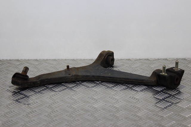 Citroen Saxo Wishbone Front Passengers Side 