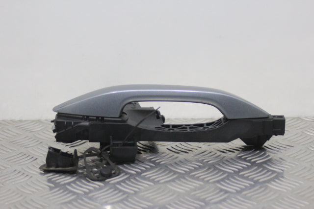 Kia Sportage Door Handle Outer Rear Drivers Side 2021–2026