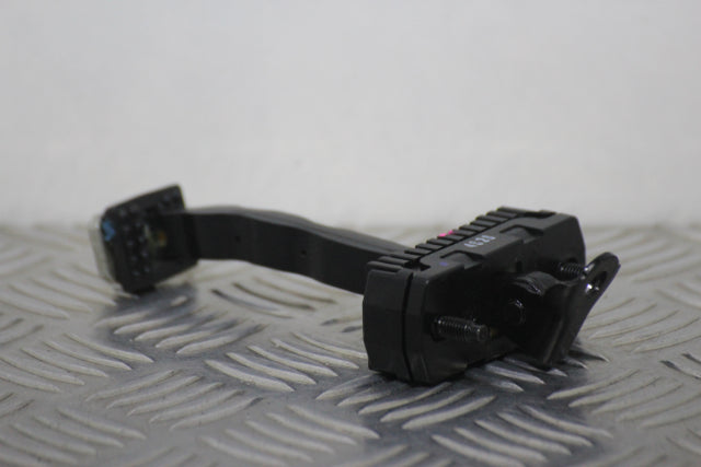 Kia Sportage Door Check Strap Front Passengers Side 2021–2026