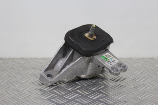 Kia Sportage Engine Mounting Drivers Side 2021–2026
