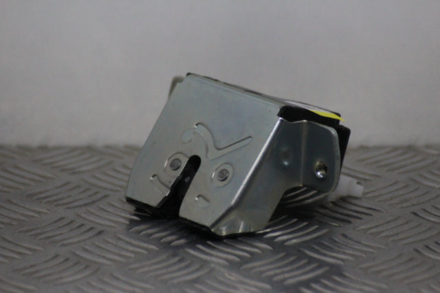 Kia Sportage Tailgate Boot Lock 2021–2026