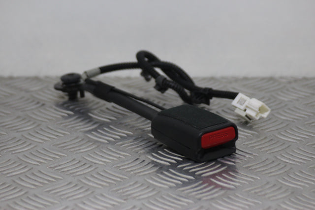 Kia Sportage Seat Belt Buckle Lock Front Drivers Side 2021–2026