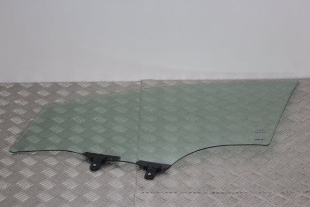 Kia Sportage Door Window Glass Front Passengers Side 2021–2026