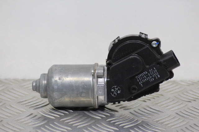 Toyota Auris Wiper Motor Front (2015) genuine OEM used part - CarBreakers.ie
