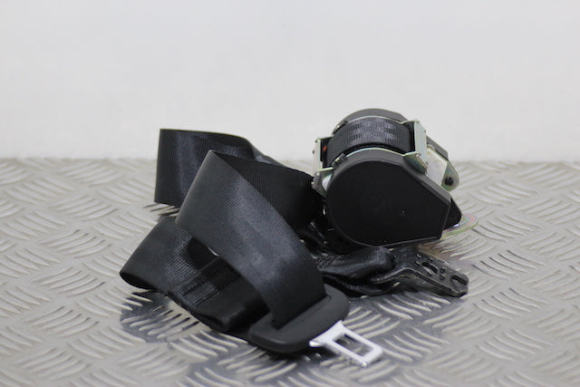 Volkswagen Golf Seat Belt Rear Passengers Side 