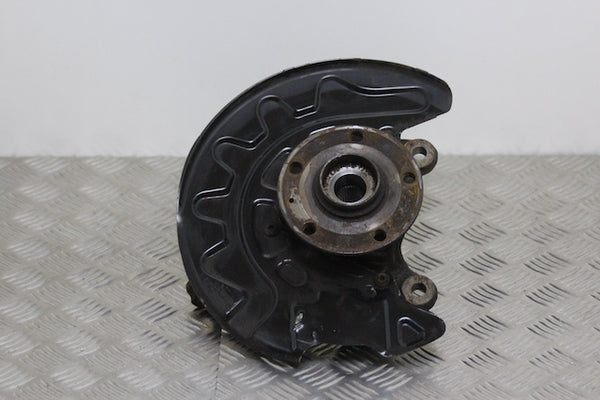 Volkswagen Golf Stub Axle with Hub and Bearing Front Drivers Side (2020) - 1