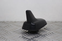 Volkswagen Golf Aerial with Socket 