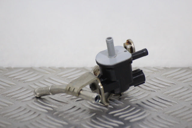 Toyota Corolla Vacuum Solenoid Valve (2019)