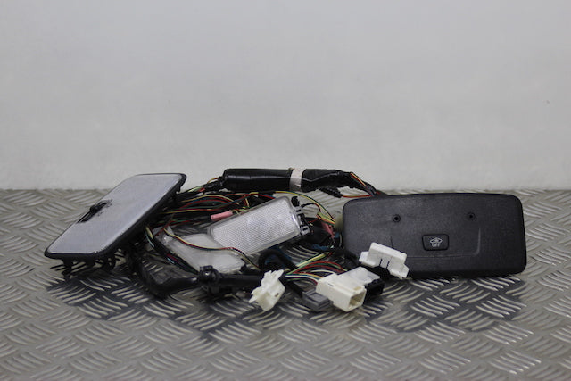 Toyota Corolla Miscellaneous Interior Parts (2019)
