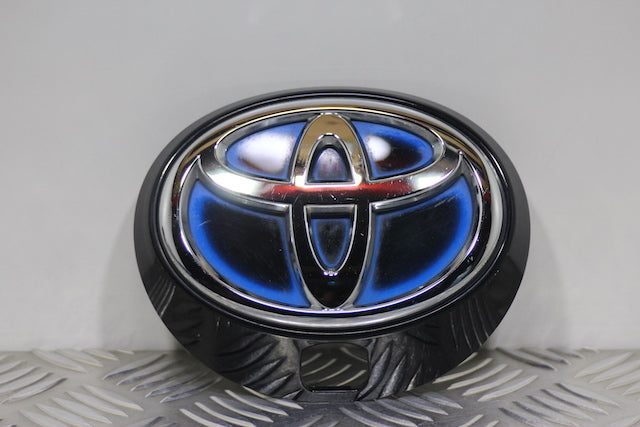 Toyota Corolla Tailgate Badge 