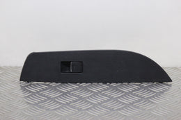 Toyota Corolla Window Switch Front Passengers Side 