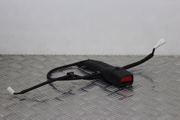 Toyota Corolla Seat Belt Buckle Lock Front Drivers Side 