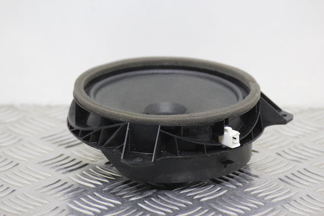 Toyota Corolla Door Speaker Front Passengers Side 