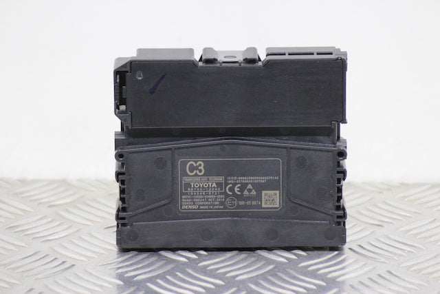 Toyota Corolla Telephone Control Unit 