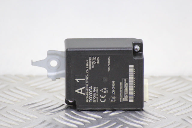 Toyota Corolla Keyless Entry ECU 