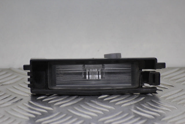 Toyota Corolla Number Plate Light Passengers Side 