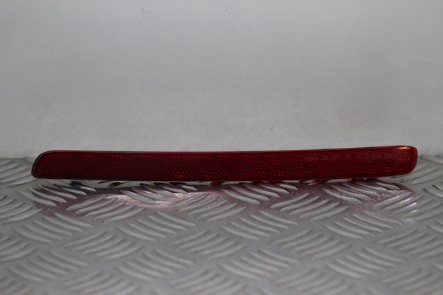 Toyota Corolla Reflector Rear Drivers Side 