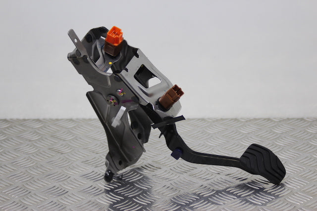 Nissan Micra Clutch Pedal 
