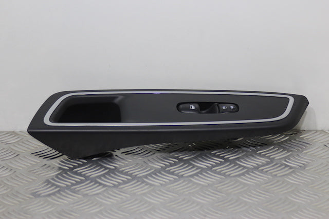 Nissan Micra Window Switch Front Passengers Side 